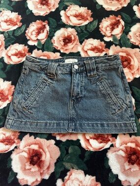PacSun Blue Denim Mini Skirt EUC - size 22